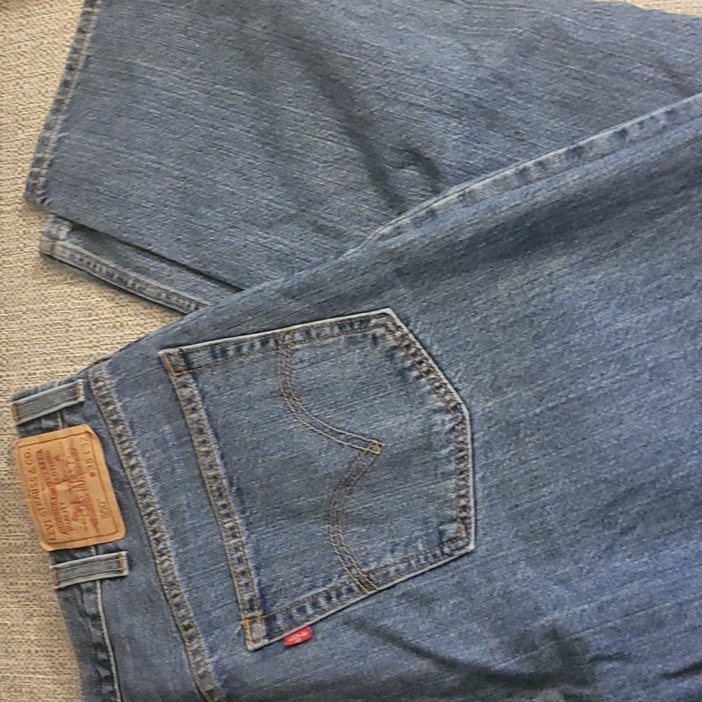 LEVI STRAUSS & CO JEANS